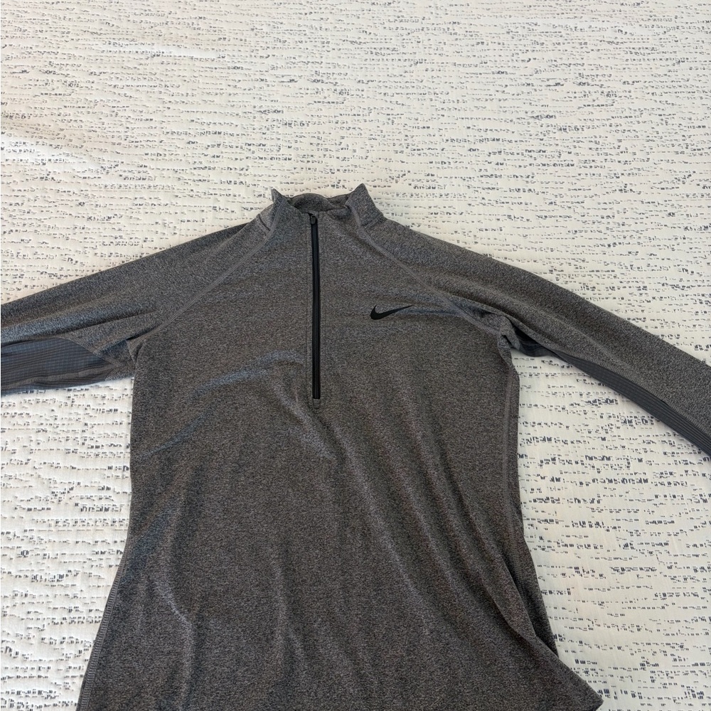 Nike Heathered Gray 1/4 Zip